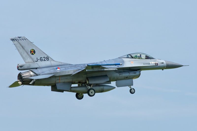 F16-Kampfflugzeug. / Foto: Pixabay