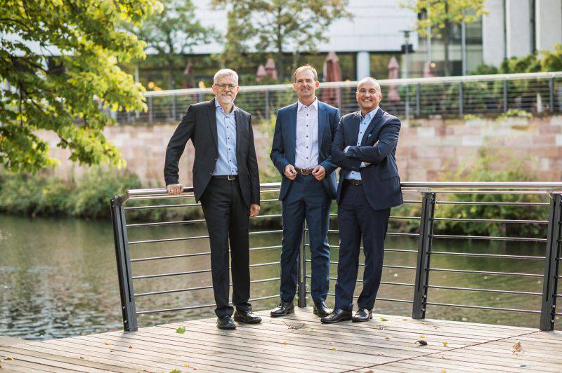UmweltBank-Vorstand: Stefan Weber, Jürgen Koppmann und Goran Basic (v.l.n.r.). / Foto: Unternehmen