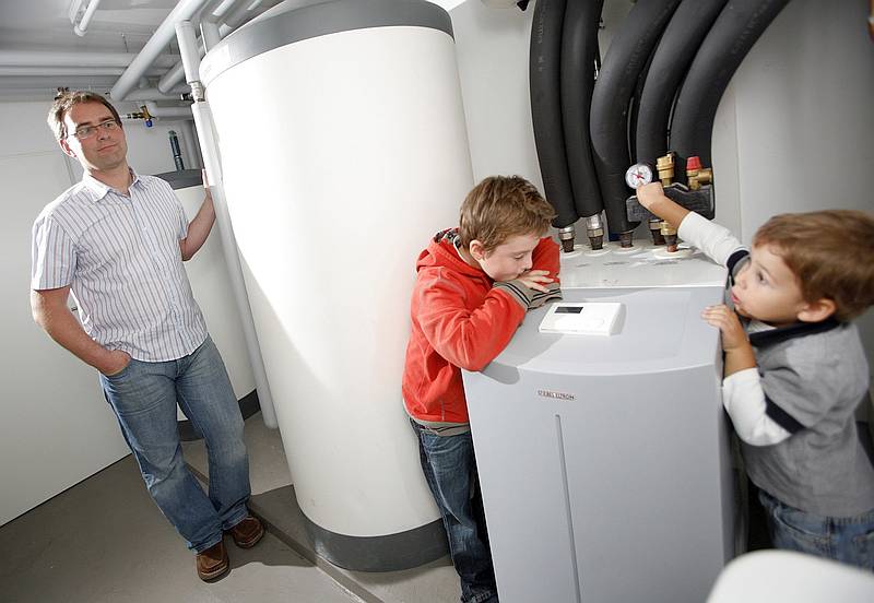 In vielen deutschen Neubauten ist mittlerweile eine Wärmepumpe installiert – doch der Ausbau lahmt, auch wegen politischer Kampagnen. / Foto: Pixabay