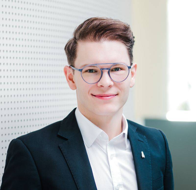 Wolfgang Deutschmann ist Geschäftsführer von Green Rocket und betreibt noch zwei weitere Crowdinvesting-Plattformen. / Foto: Green Rocket
