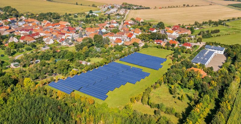 Consilium möchte auch Solarparks in kleine Parzellen aufteilen und an private Investoren verkaufen. / Foto: Consilium